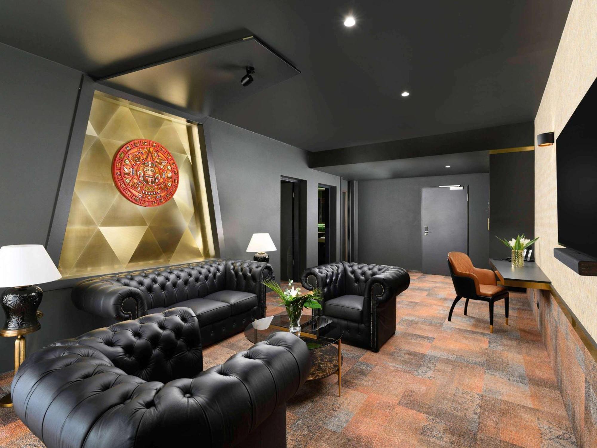 Minaro Hotel Tokaj - Mgallery Collection (Adults Only) Dış mekan fotoğraf The 2018 lounge at the airport
